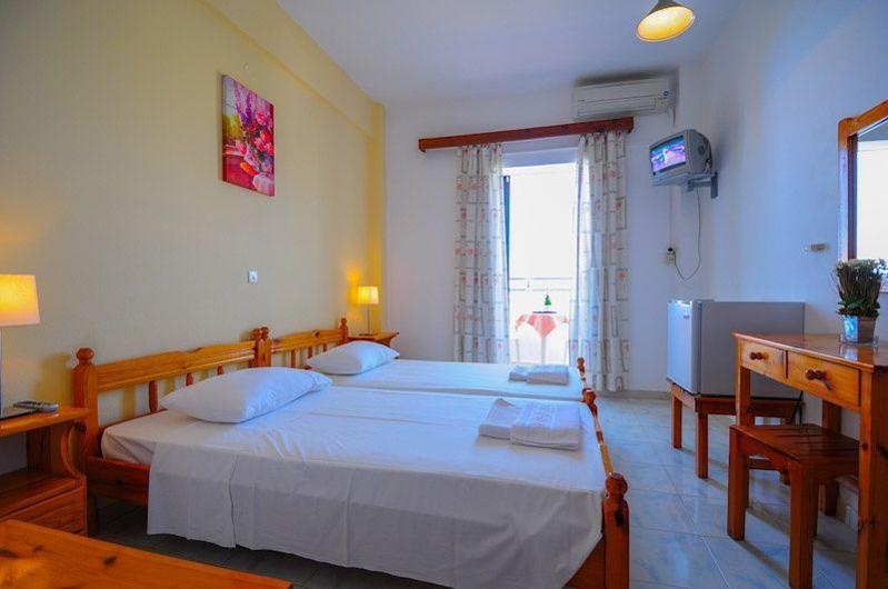 Hotel Prassino Nissi โมไรตีกา ห้อง รูปภาพ